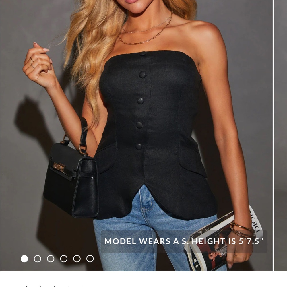 Vici Yolanda’s strapless top